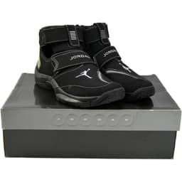 NEW Mens Nike Air Jordan ADG Spikeless Golf Shoes Black / Red / White Sz 8 M